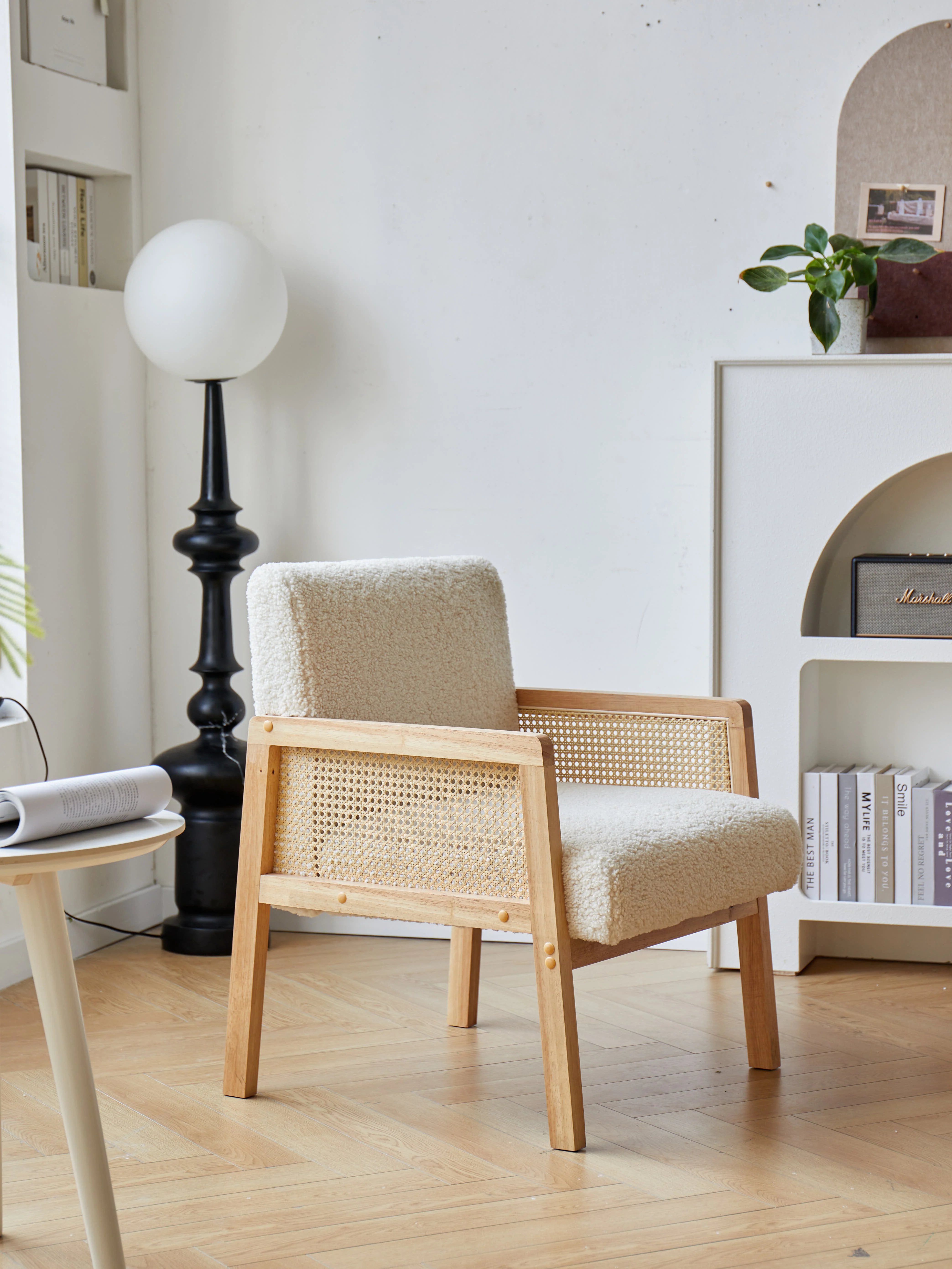 BORGO - Fauteuil de salon en bois massif et cannage blanc - Image 5