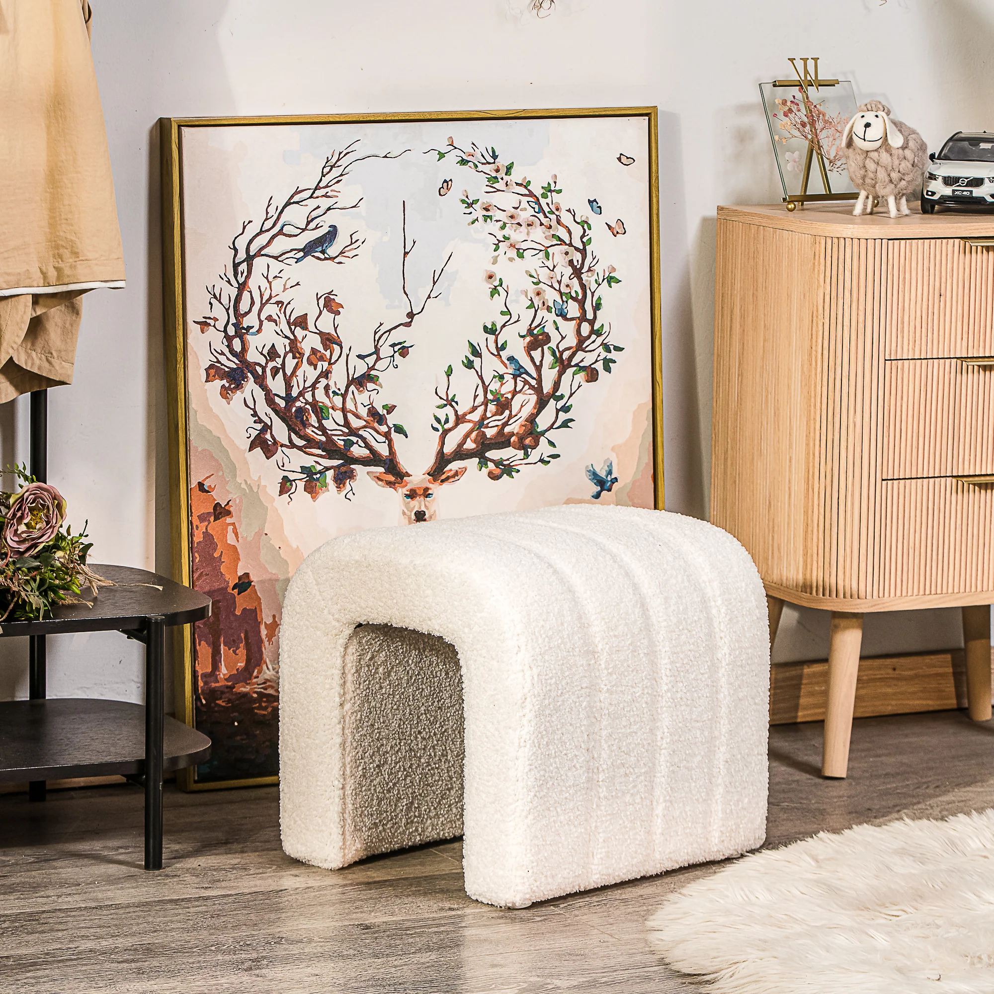 CEBU - Pouf en bouclettes blanches - Image 2