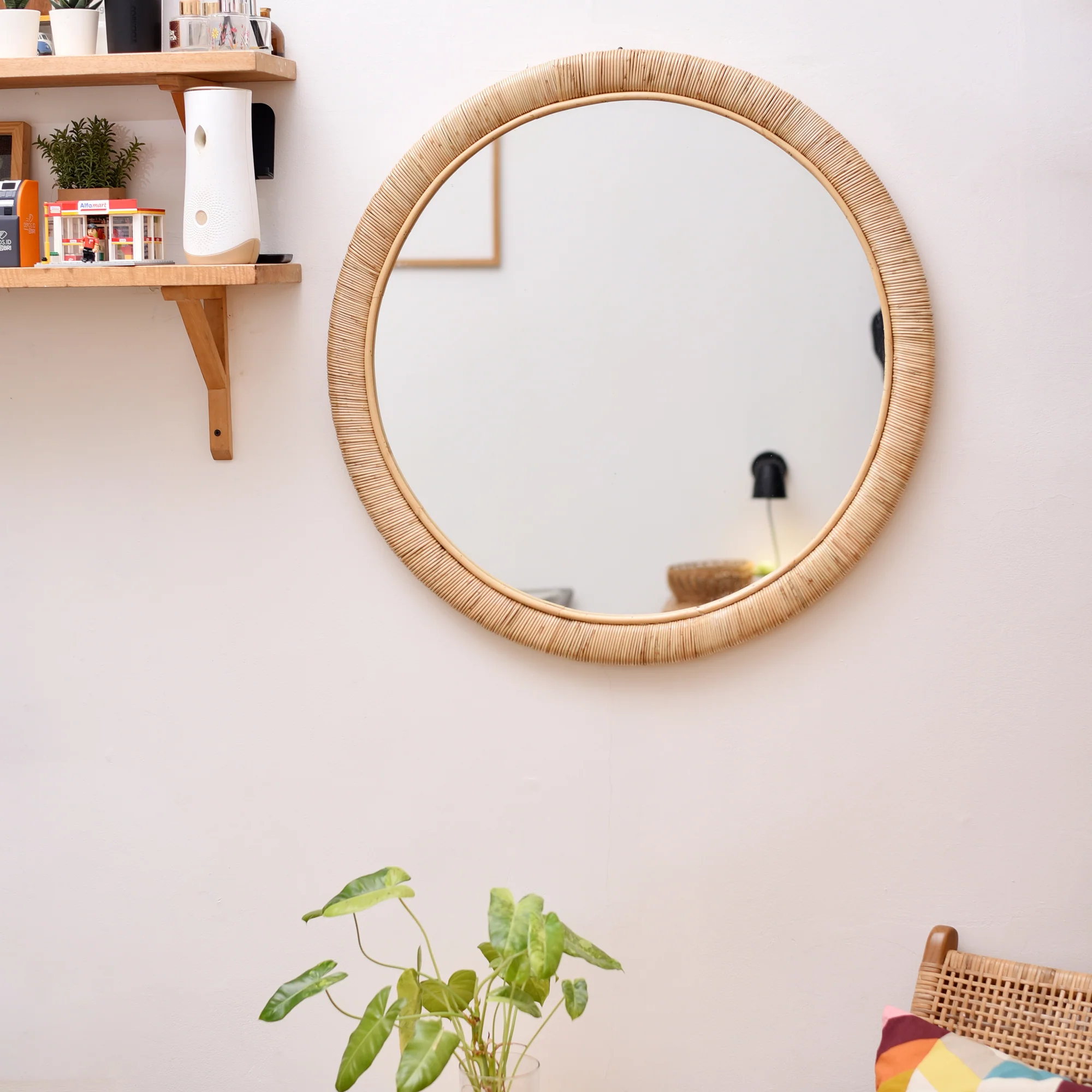 DARWIN - Miroir rond Ø 75 cm en rotin naturel - Image 2