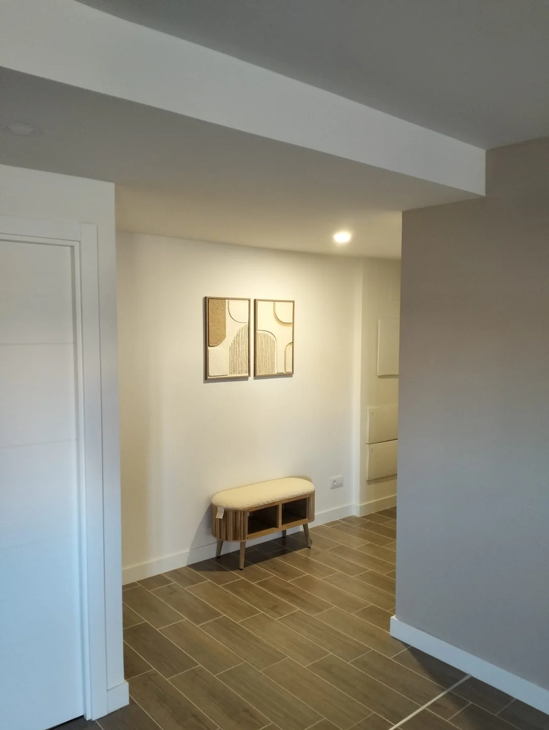 ISUMI - Banc avec rangement en bois et velours beige - Image 8