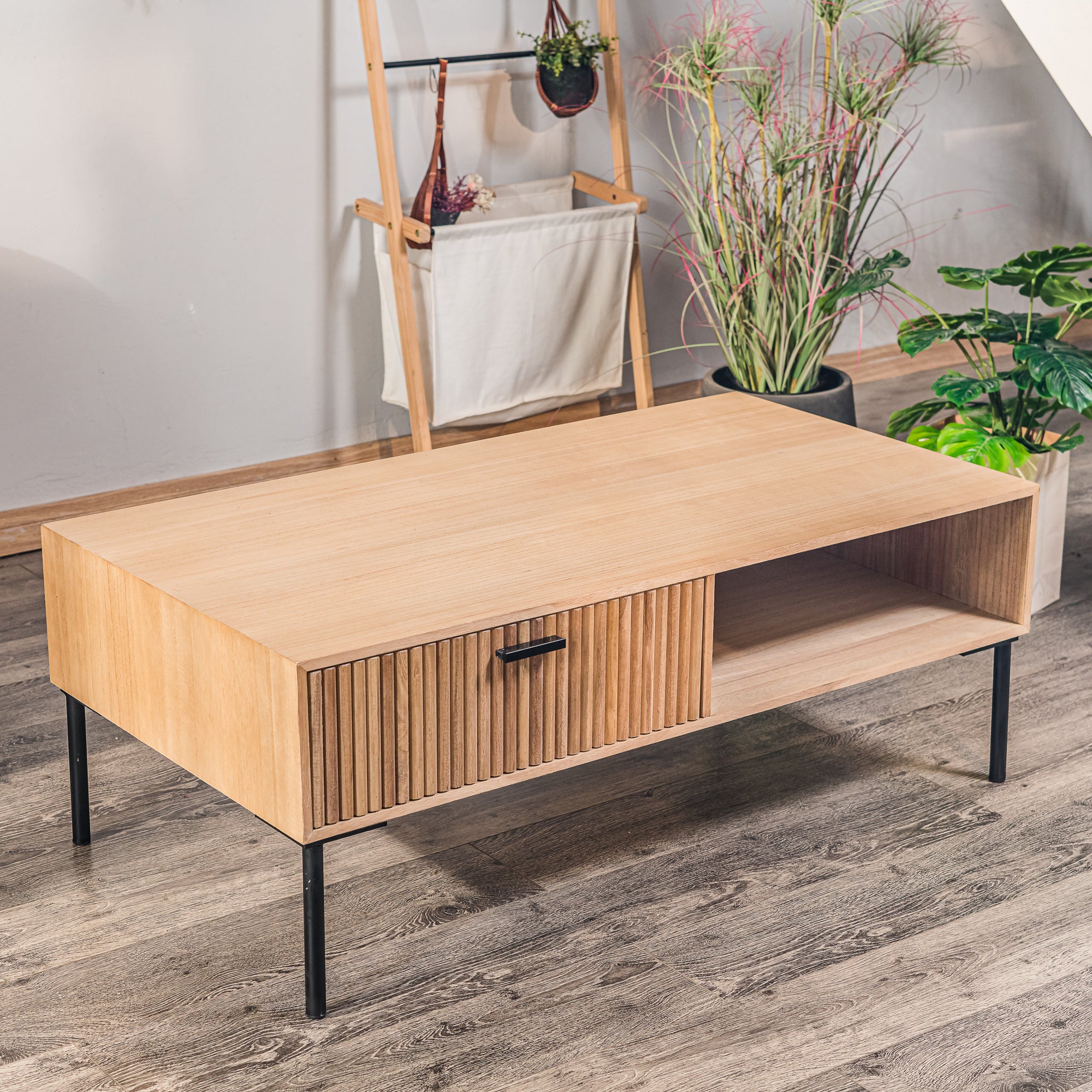 MAYA - Table basse en bois massif et metal - Image 6