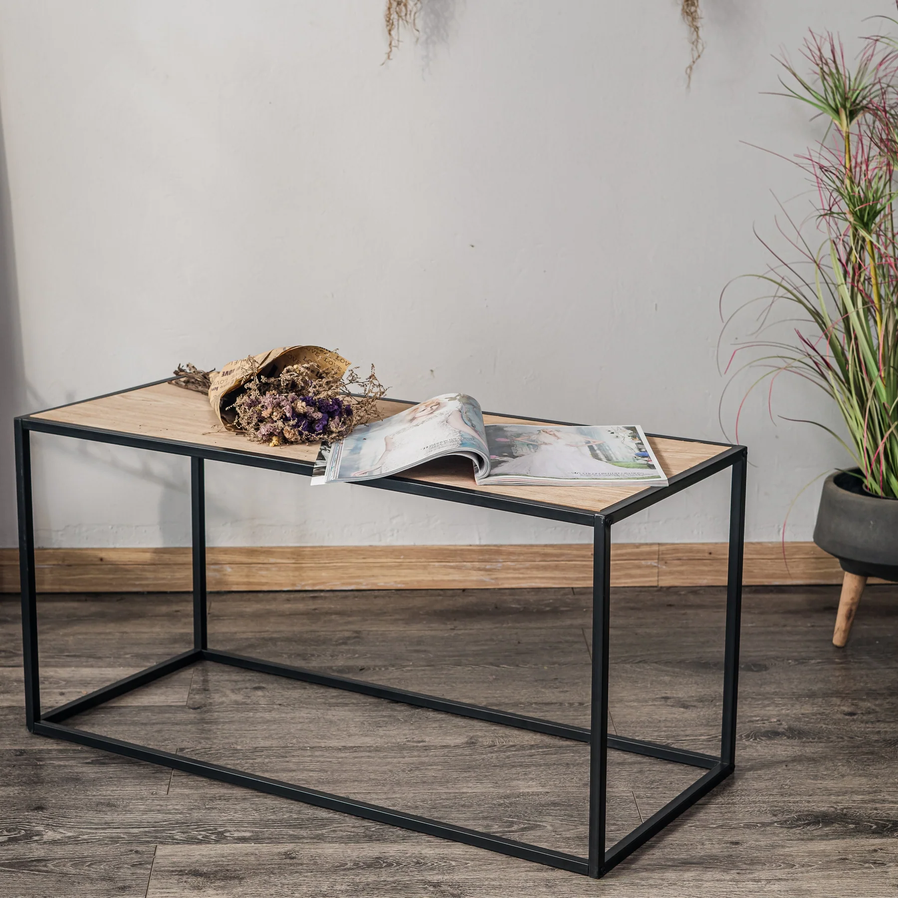 MONROE - Table basse industrielle en bois et métal noir - Image 5