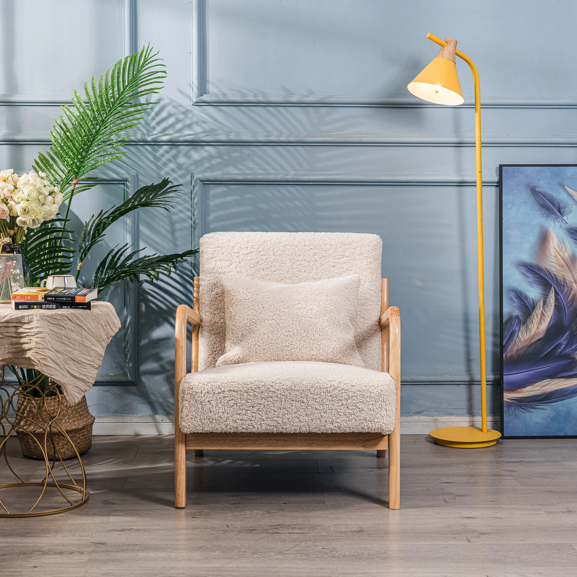 OHAMA - Fauteuil de salon en bois massif et bouclettes blanches - Image 3