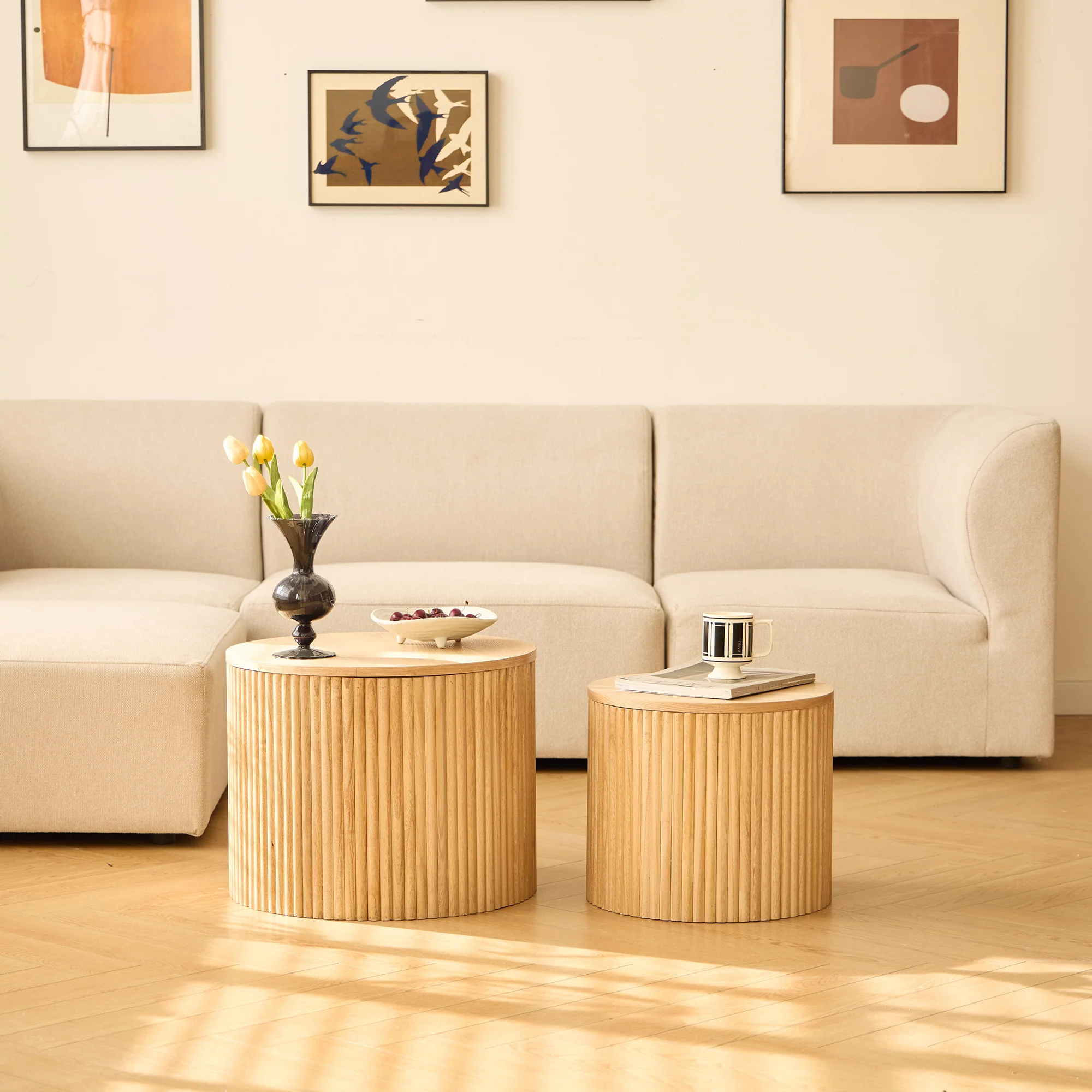 YATOMI - Set de 2 tables basses rondes en bois massif avec rangement - Image 5